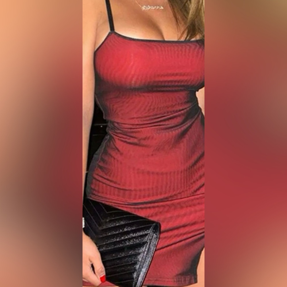 Women’s red contrast binding spaghetti strap bodycon split hem dress size medium